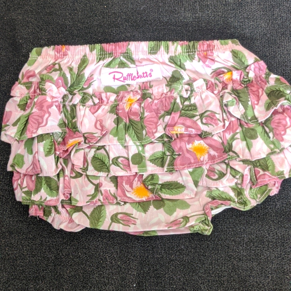 RuffleButt pink rose bloomer diaper cover 3-6 months